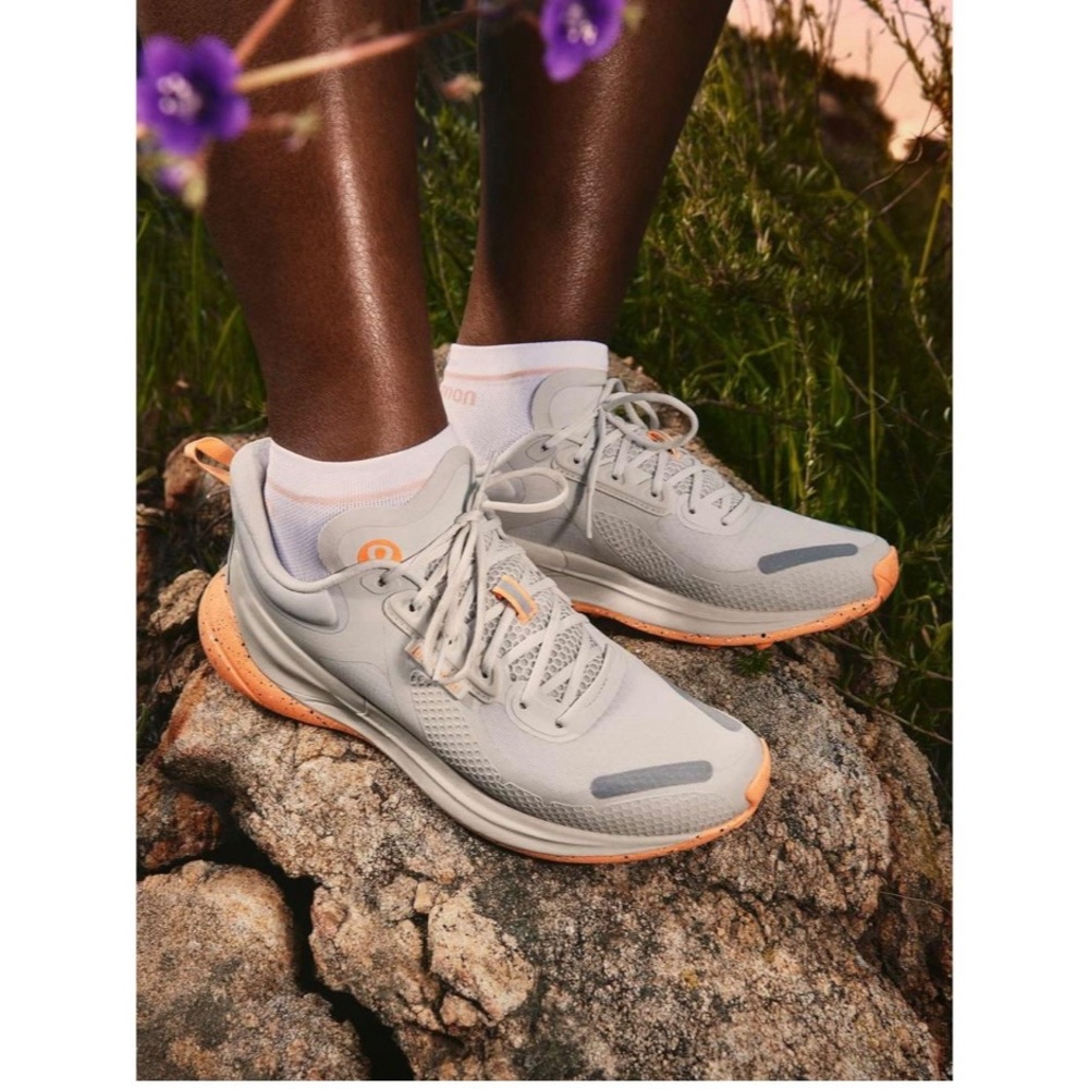 Lululemon Blissfeel Trail Womens Running Shoes Light Vapor/Bone/Florid Orange 9